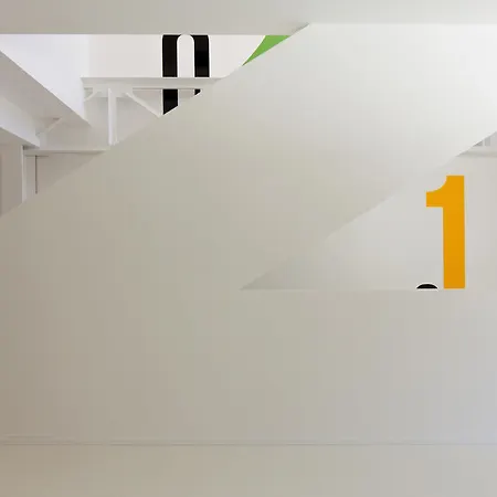 Bed 'n Design فندق مبيت وإفطار فلوريديا