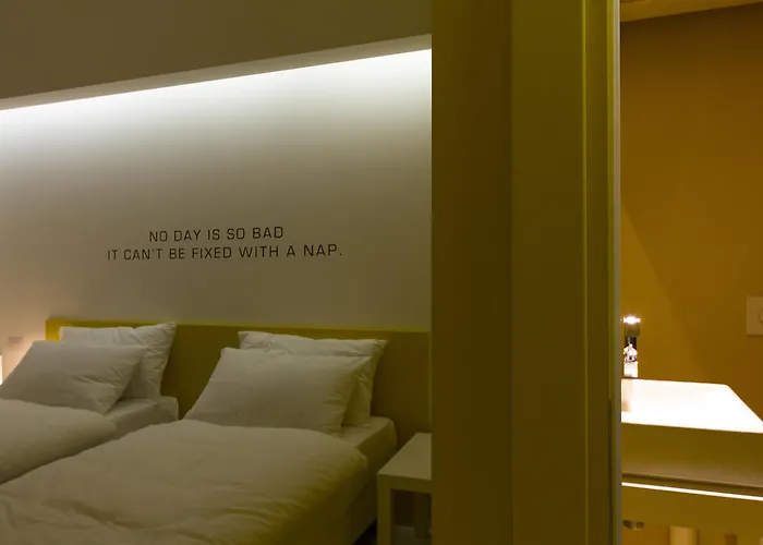 ベッド・アンド・ブレックファスト Bed 'n Design フロリーディア