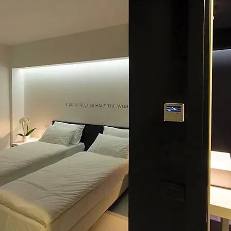 Bed 'n Design Bed & Breakfast Floridia